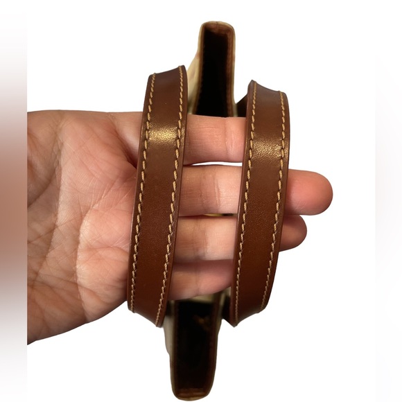 Authentic small Burberry Tote - Picture 10 of 16